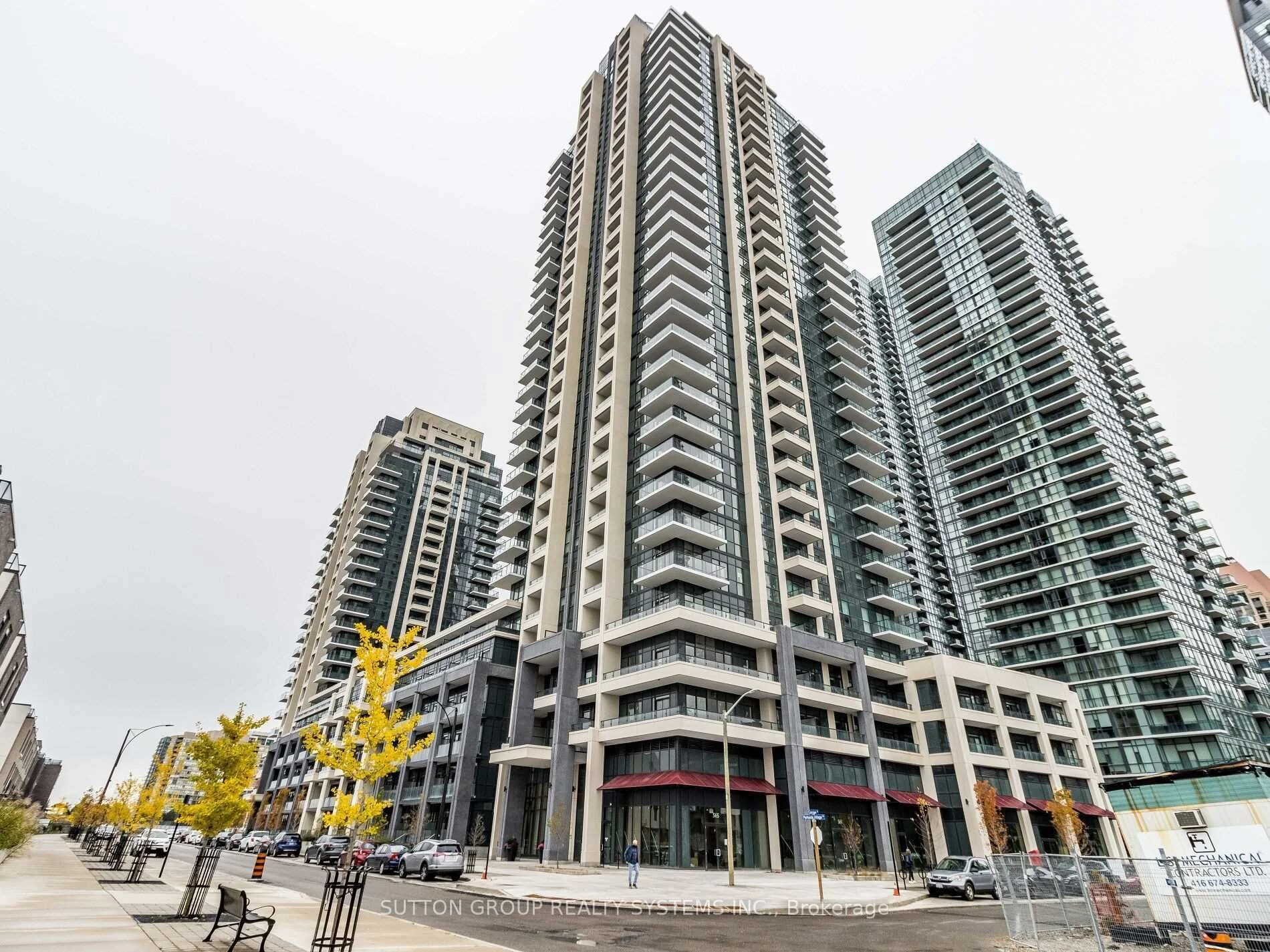 4055 Parkside Village Drive 811, Mississauga, On L5b 0k8