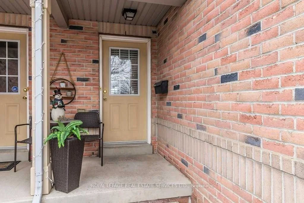 86 Joymar Drive 63, Mississauga, On L5m 7z6