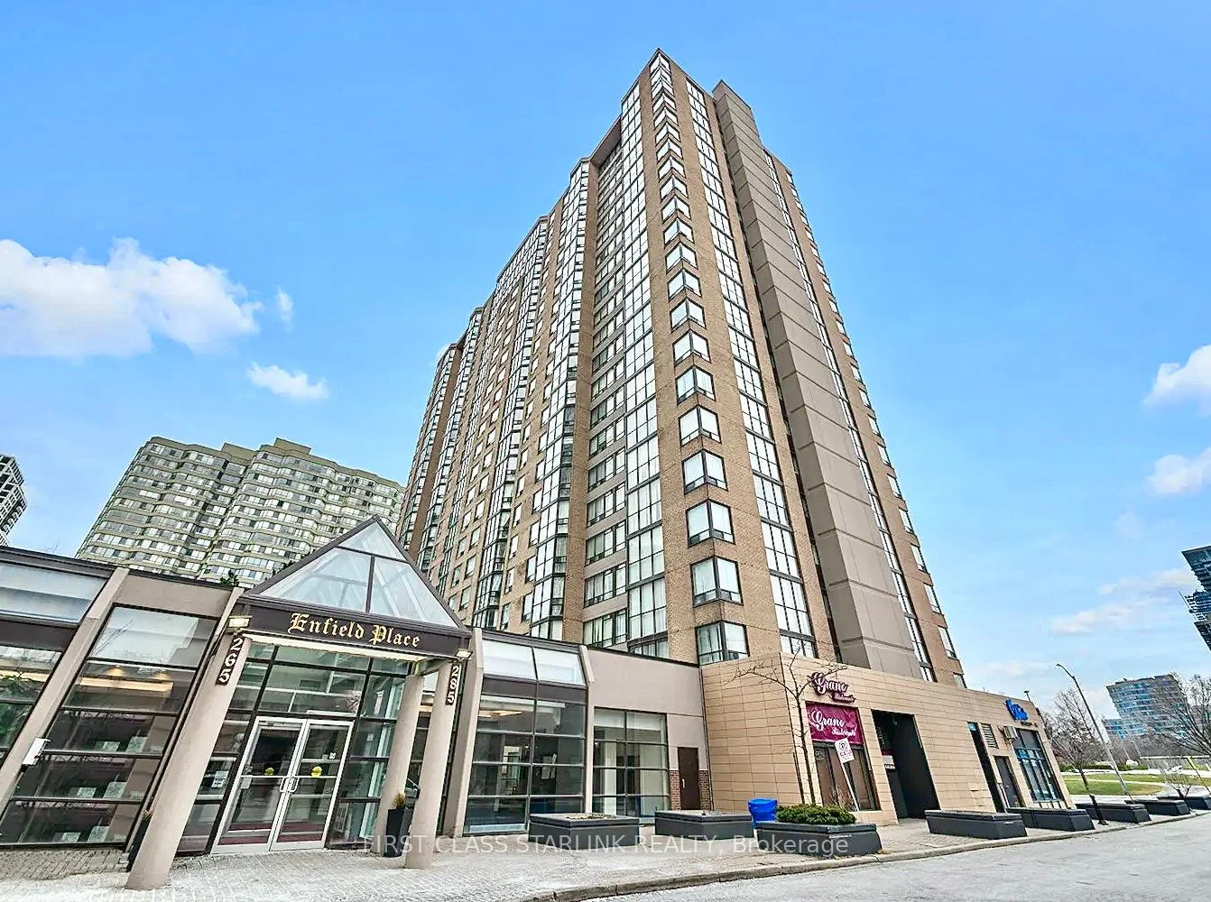 285 Enfield Place 908, Mississauga, On L5b 3y6