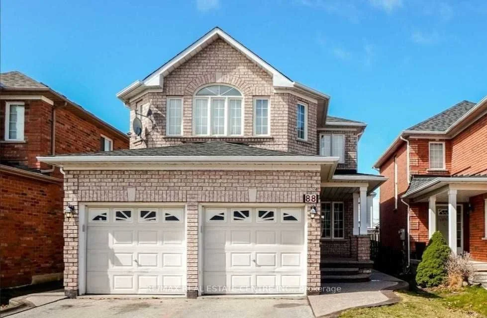 Detached in Brampton