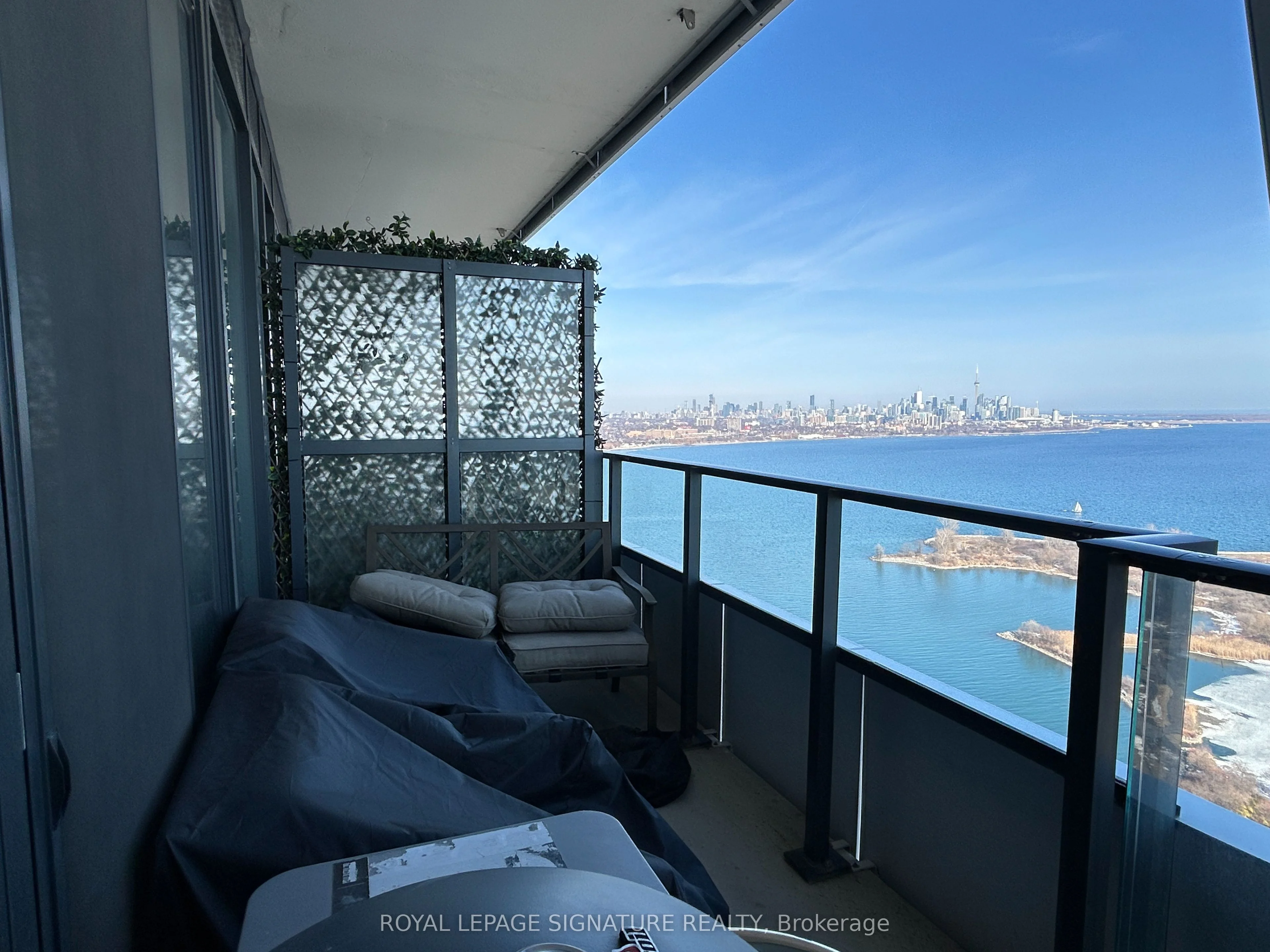 20 Shore Breeze Drive 3408, Toronto W06, On M8v 0c7
