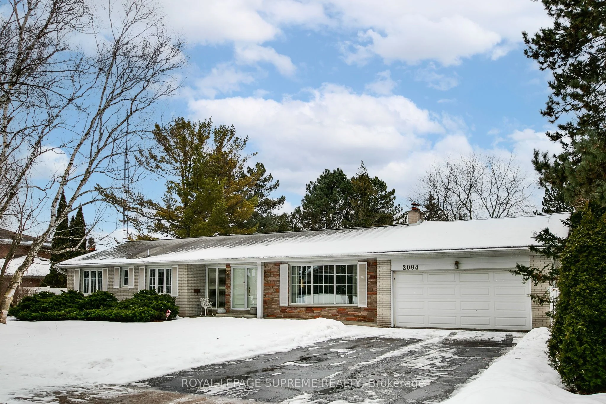 2094 Obeck Crescent, Mississauga, On L5h 3l7