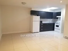 256 Lakeshore Road E 2, Mississauga, ON L5G 1G9