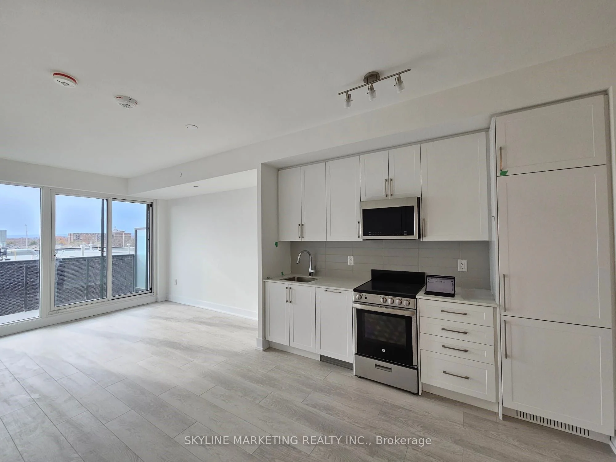 2450 Old Bronte Road 240, Oakville, On L6m 5p6