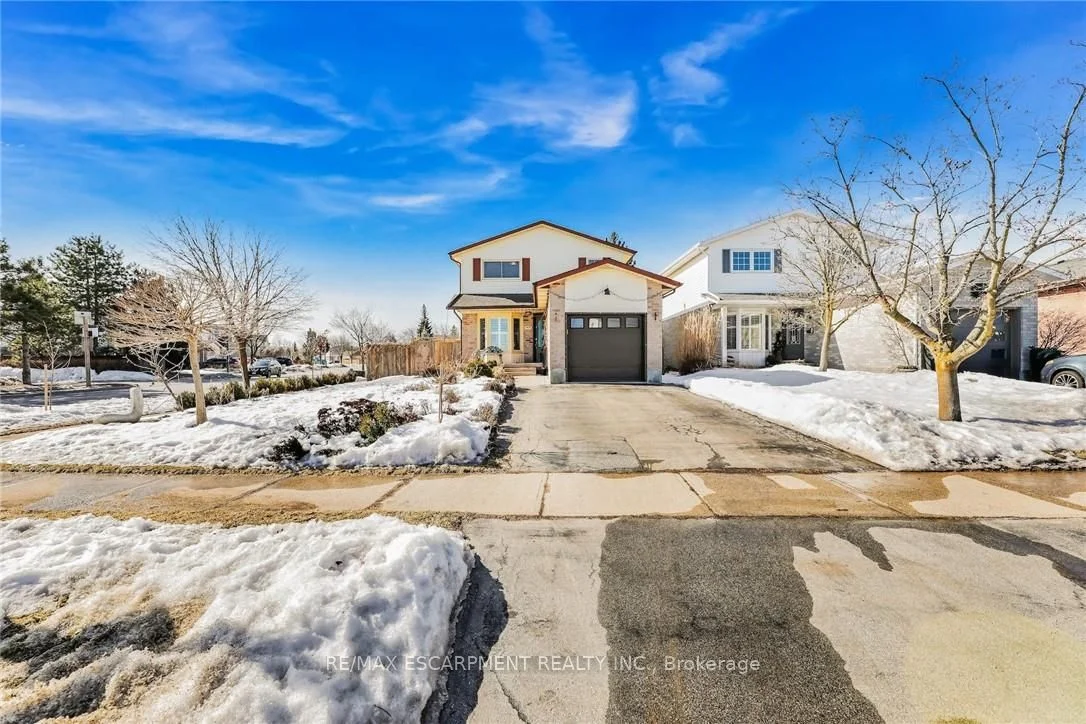 Detached in Burlington