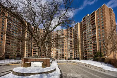 #1107 716 The West Mall, Toronto W08, On, M9c 4x6