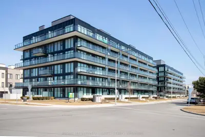 Condo Apartment in Burlington