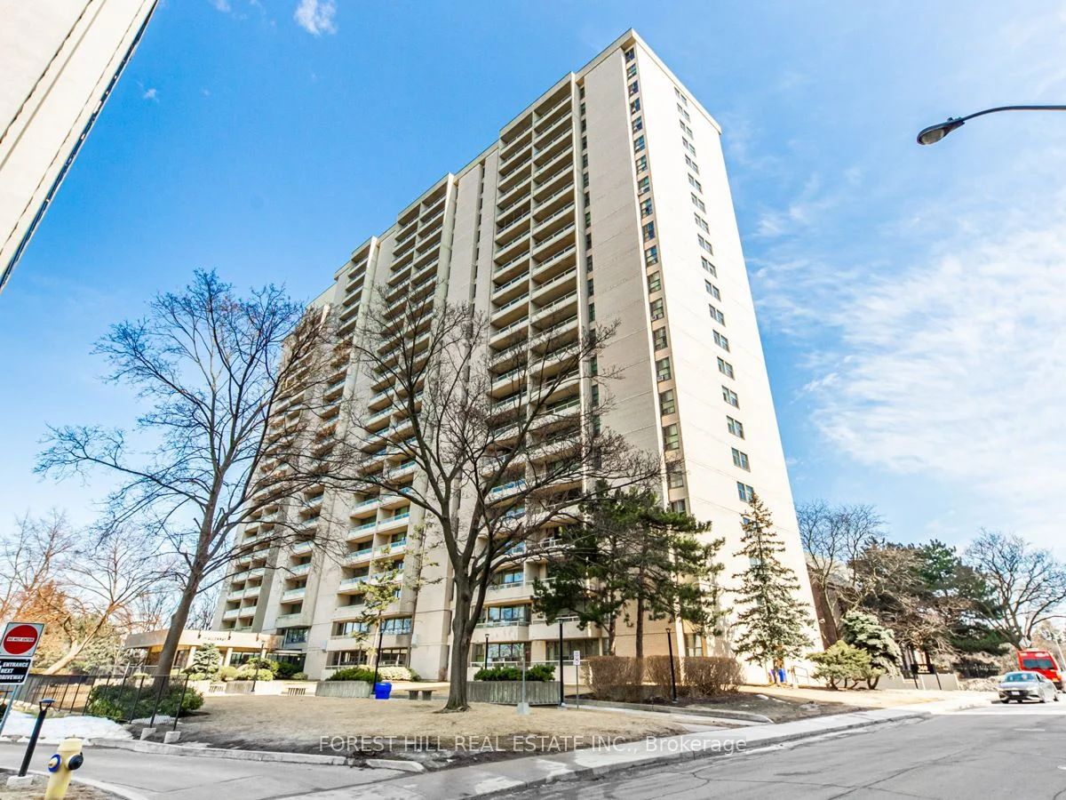 360 Ridelle Avenue 2009, Toronto W04, On M6b 1k1