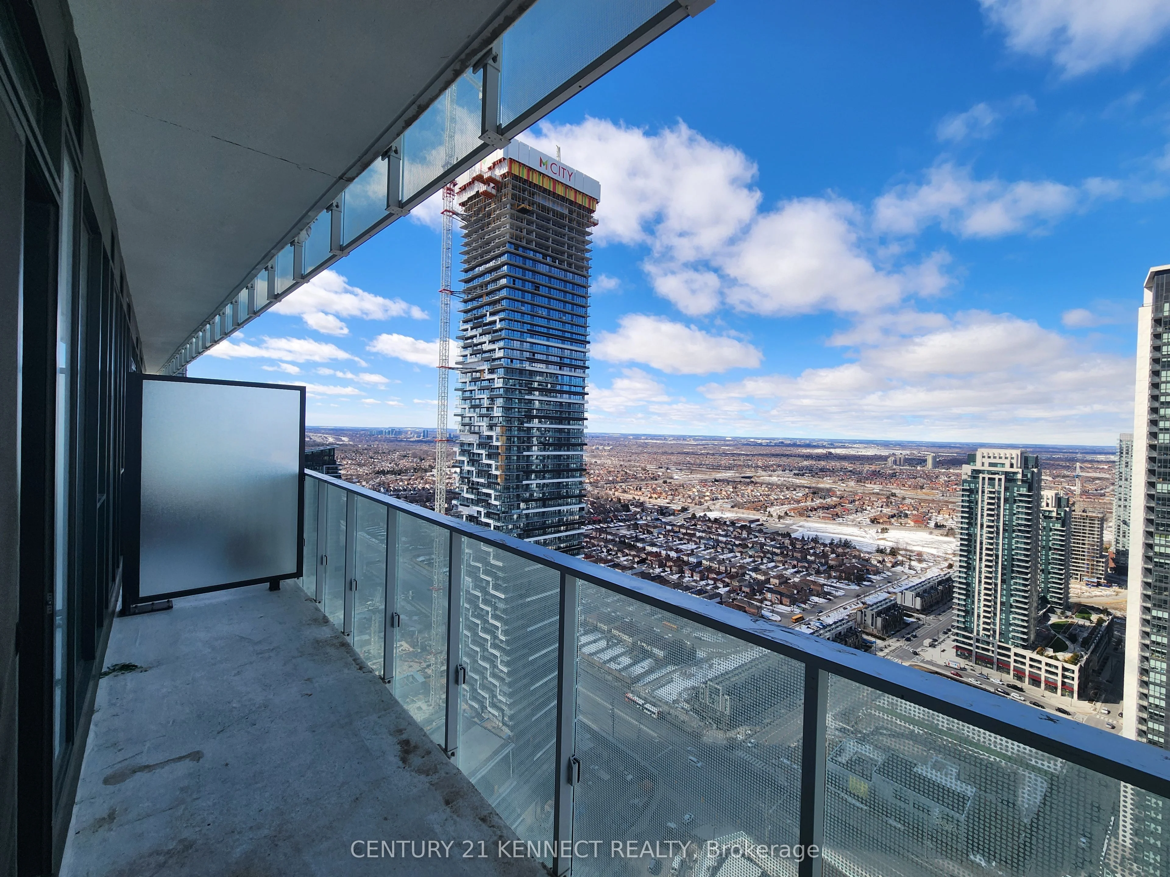 3883 Quartz Road 3713, Mississauga, ON L5B 0M4