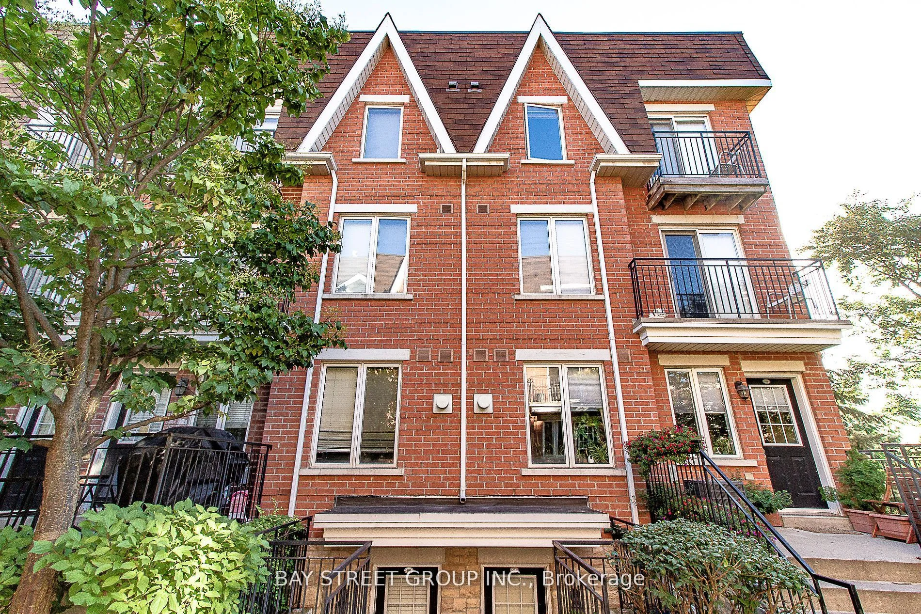 Condo Townhouse in Toronto