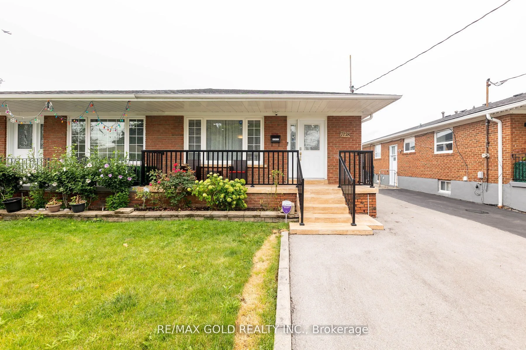 7178 Harwick Drive, Mississauga, On L4t 3a4