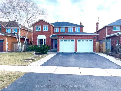 1182 Creekside Drive, Oakville, On L6h 4y9