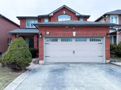 Detached in Burlington