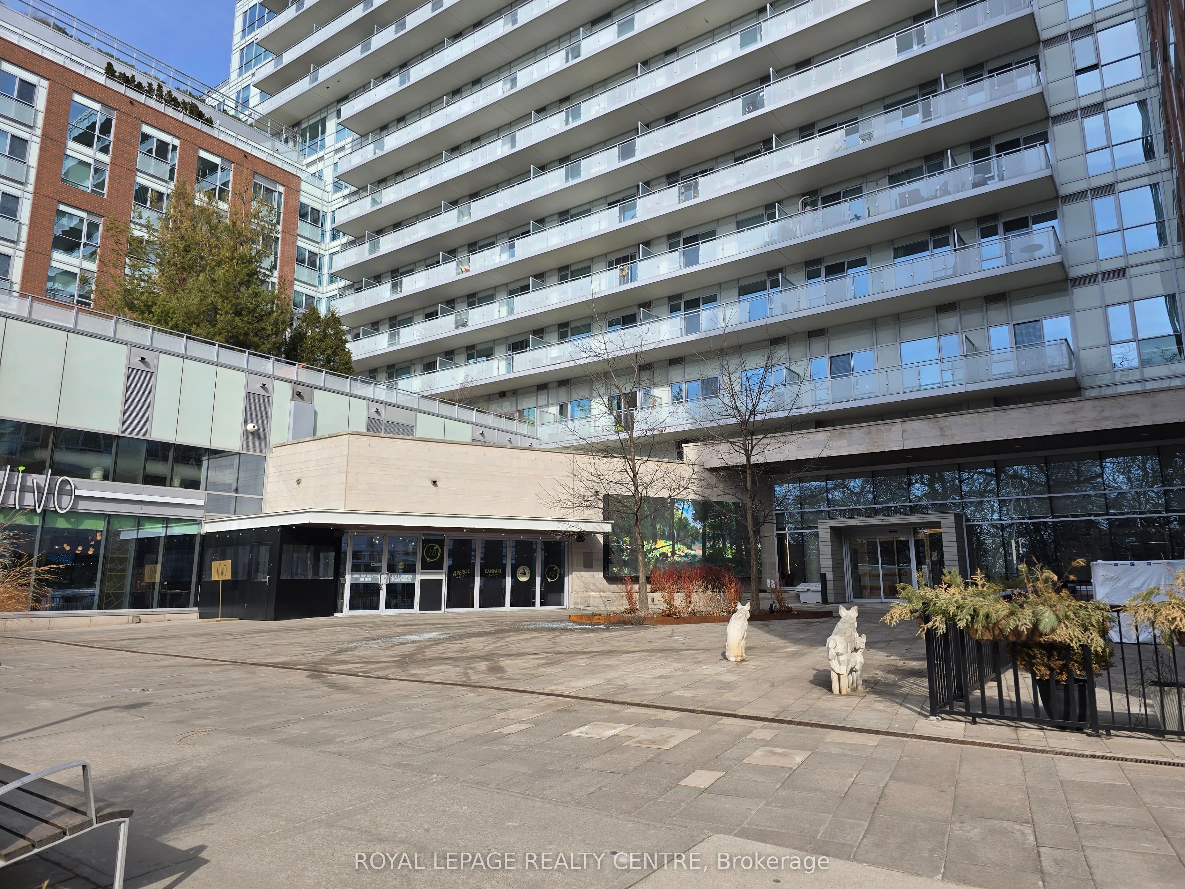 1830 Bloor Street W 819, Toronto W02, On M6p 0a2
