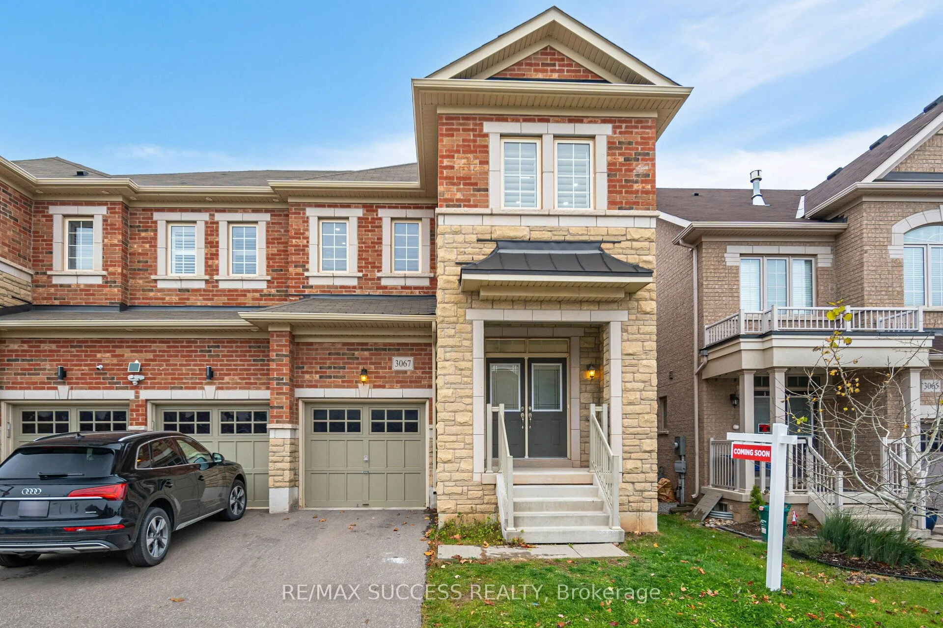 Semi-Detached in Oakville
