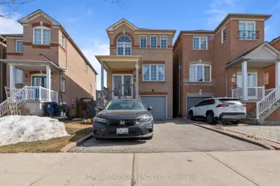 Detached in Toronto
