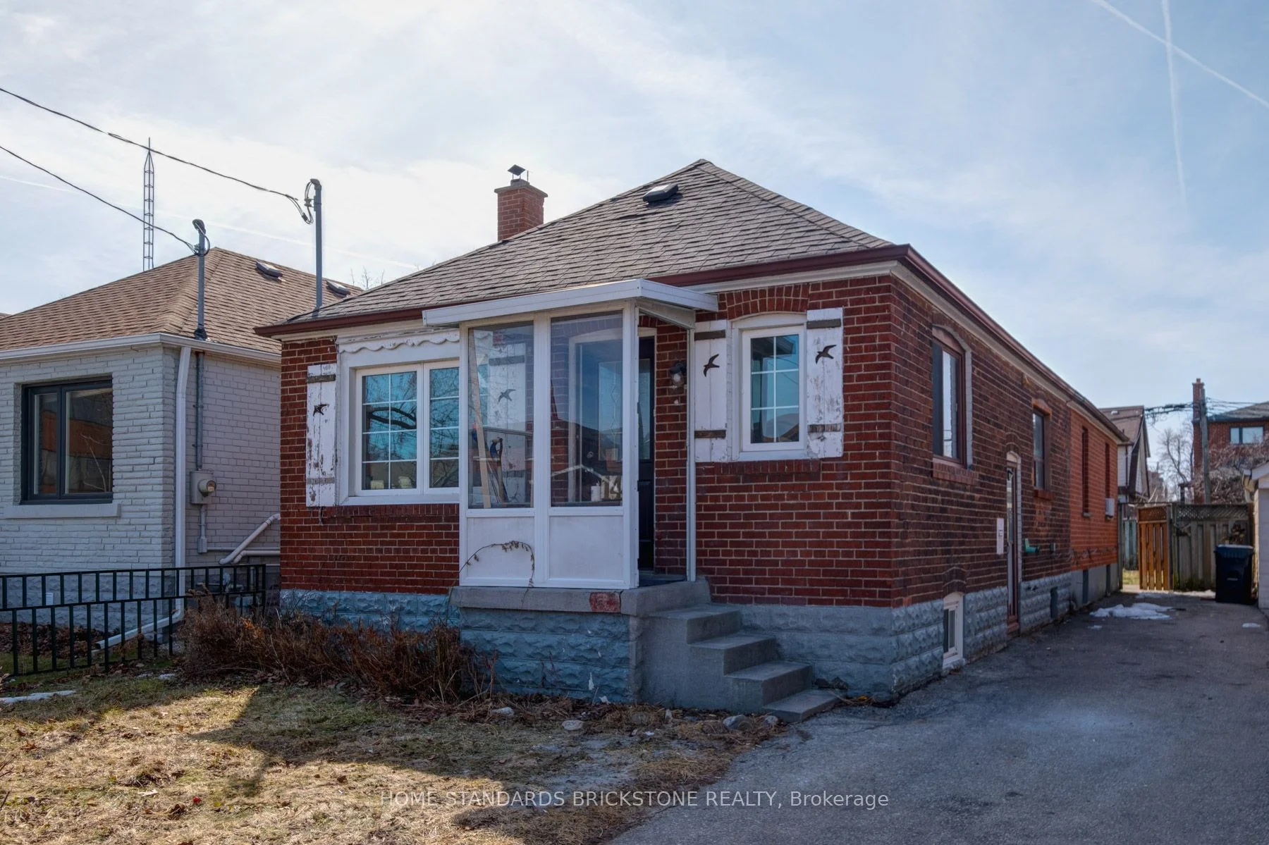 14 Nineteenth Street W, Toronto W06, On M8v 3l3