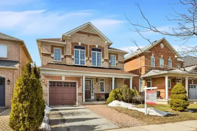 3637 Emery Drive, Mississauga, On L5m 7g8