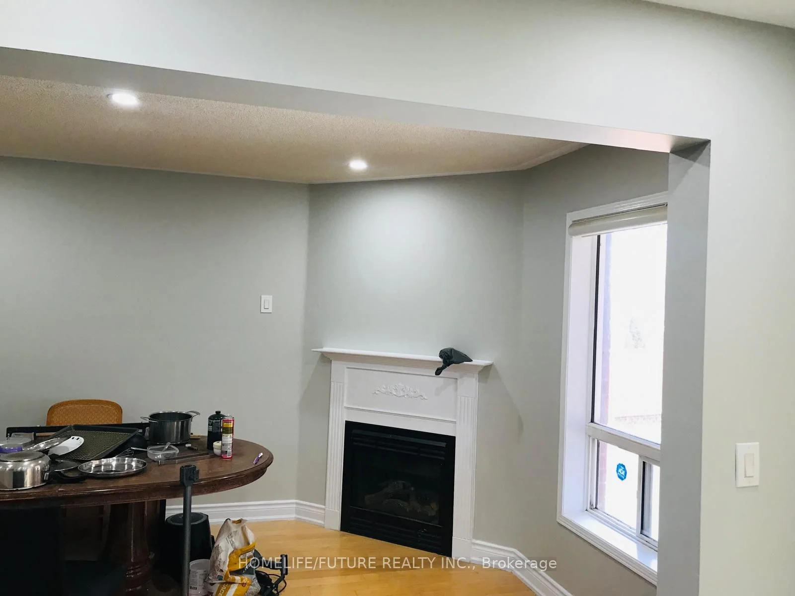 1192 Prestonwood Crescent, Mississauga, ON L5V 2V3