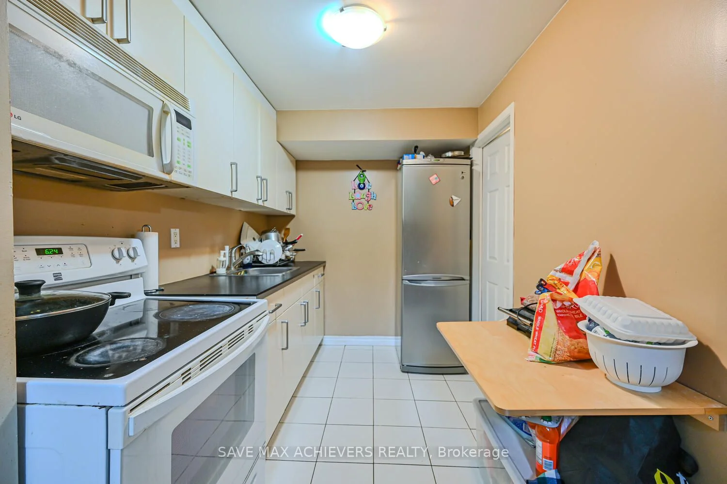 3315 Martins Pine Crescent, Mississauga, ON L5L 1G3
