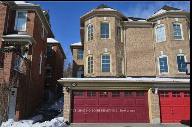 Semi-Detached in Mississauga