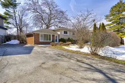 570 Stonecliffe Road Sw, Oakville, On L6l 4n9