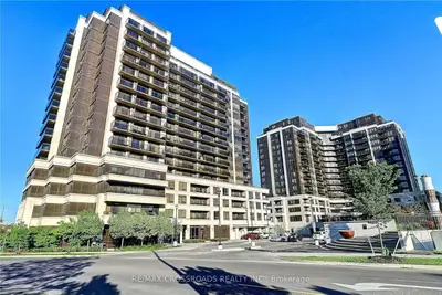 1 De Boers Drive 615, Toronto W05, On M3j 0g6