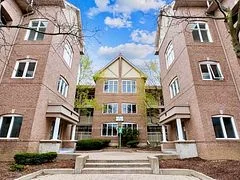 55 Bristol Road E 88, Mississauga, ON L4Z 3N9