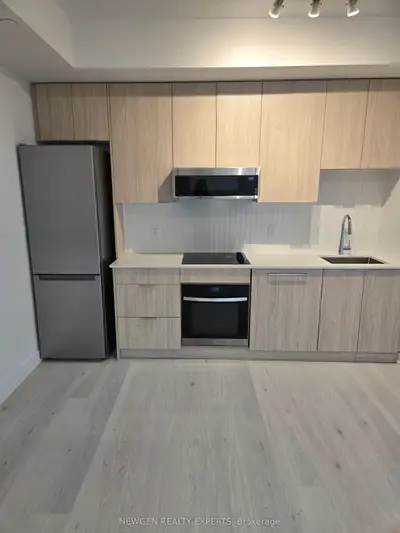 2501 Saw Whet Boulevard 244, Oakville, On L6m 5n2