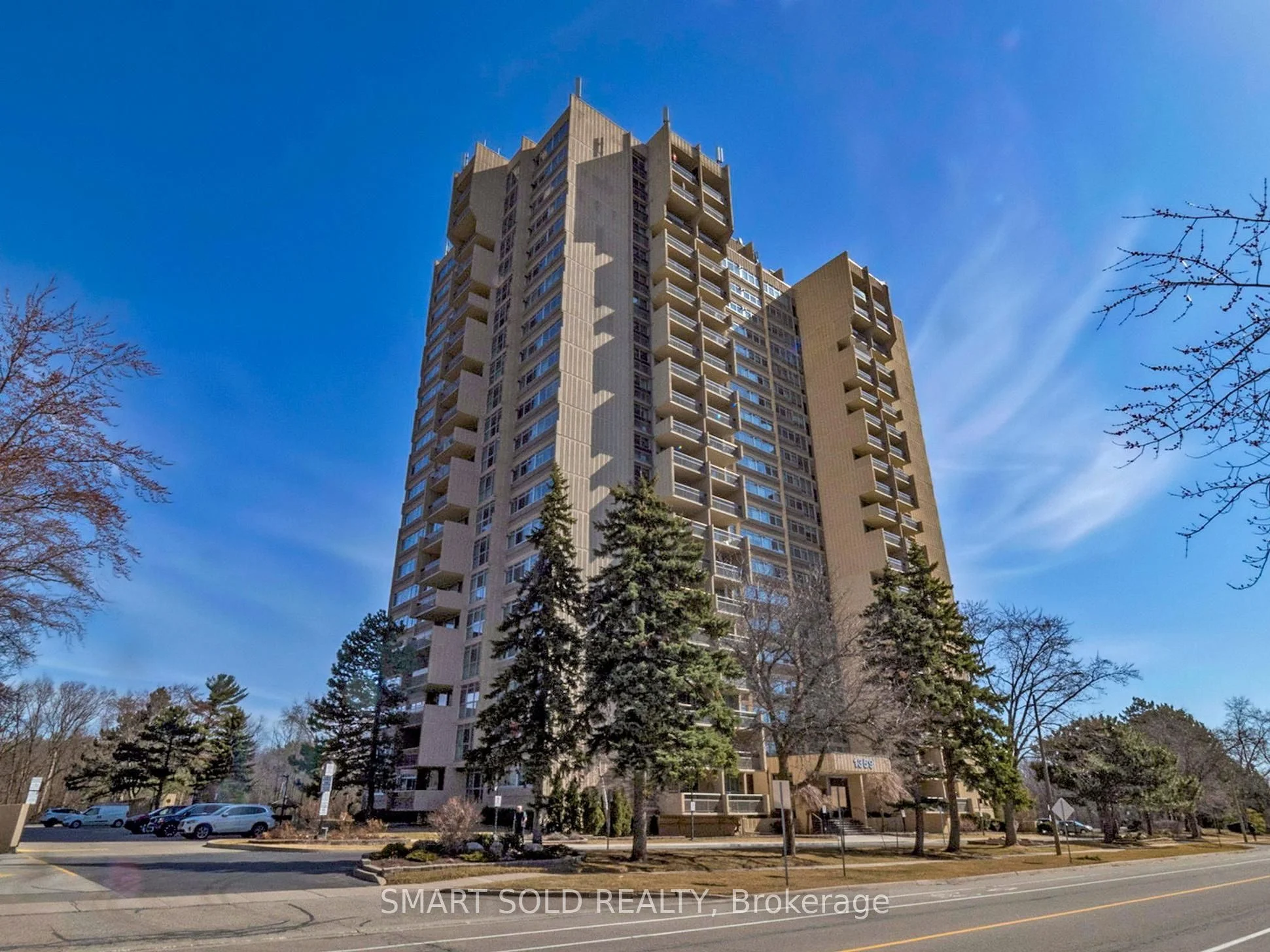 Condo Apartment in Oakville
