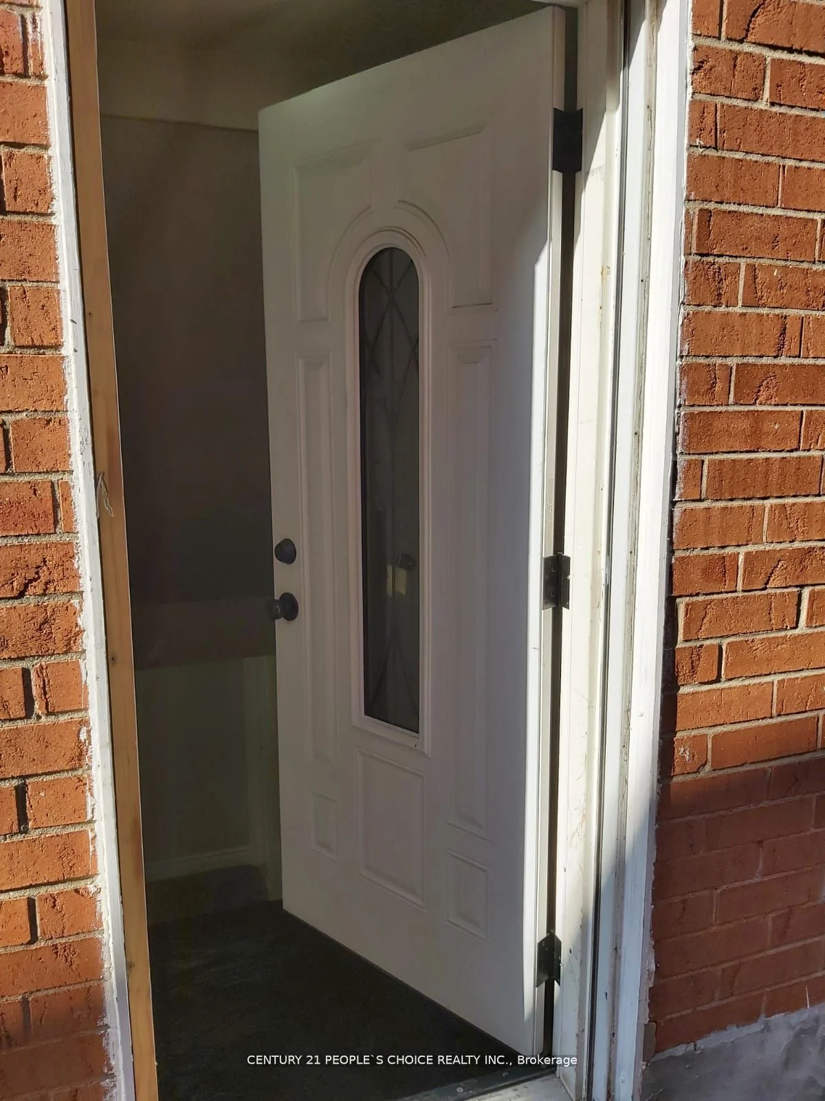 317 Macedonia Crescent Bsmt, Mississauga, On L5b 3j7