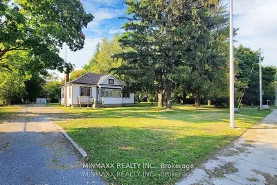 Detached in Halton Hills