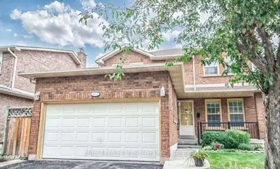 4361 Haydock Park Drive, Mississauga, On L5m 3c4