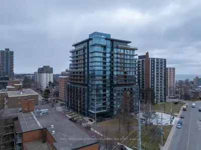 21 Park Street E 1011, Mississauga, On L5g 1l7
