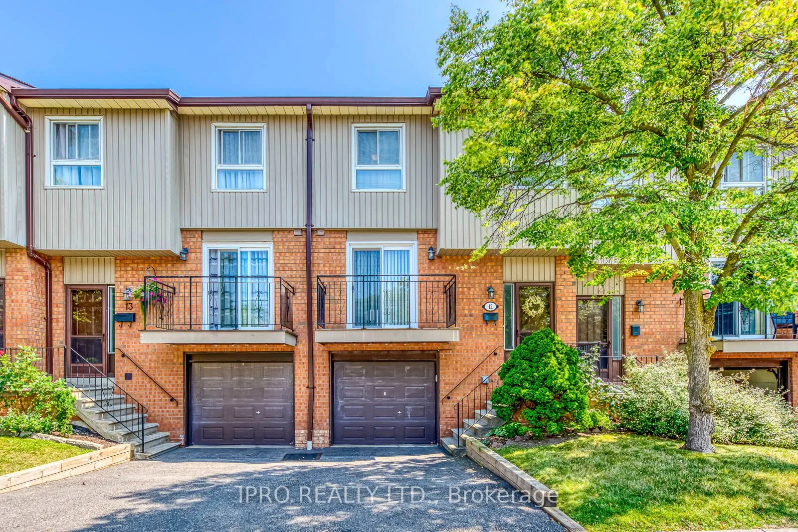 725 Vermouth Avenue 12, Mississauga, On L5a 3x5
