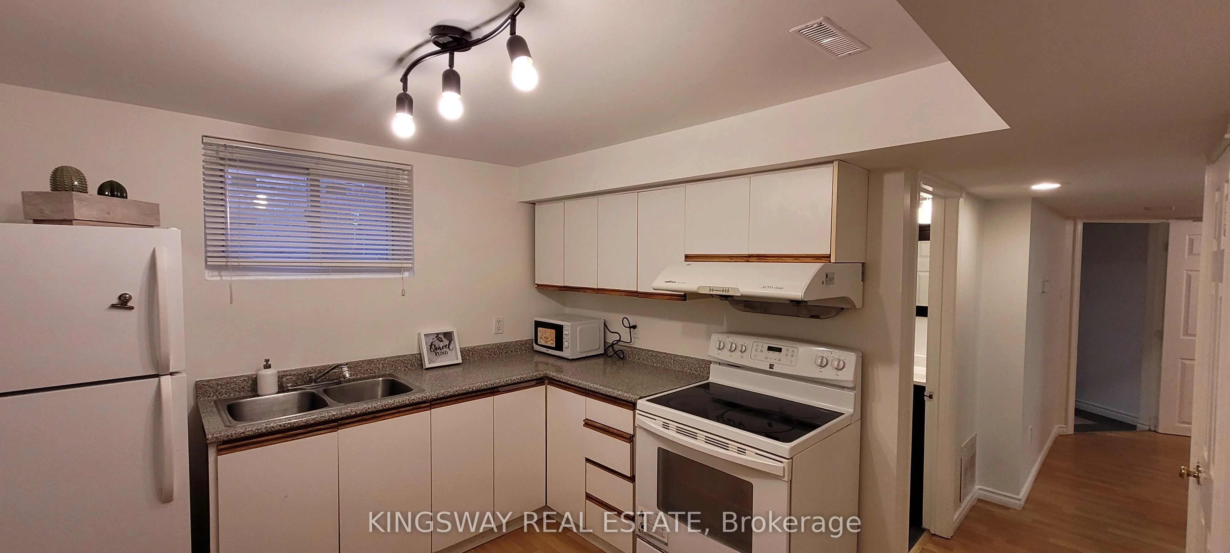 4359 Waterford Crescent Basement, Mississauga, On L5r 2b3