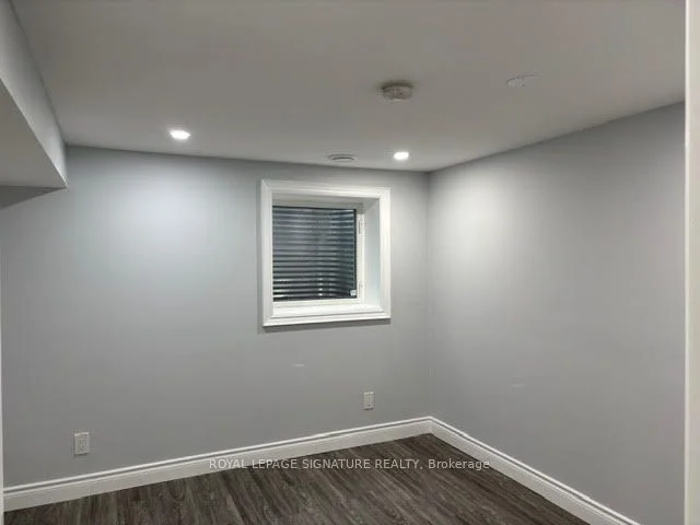 26 Kenninghall Boulevard Lower, Mississauga, ON L5N 1J4