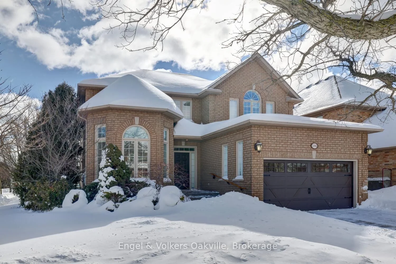 Detached in Oakville