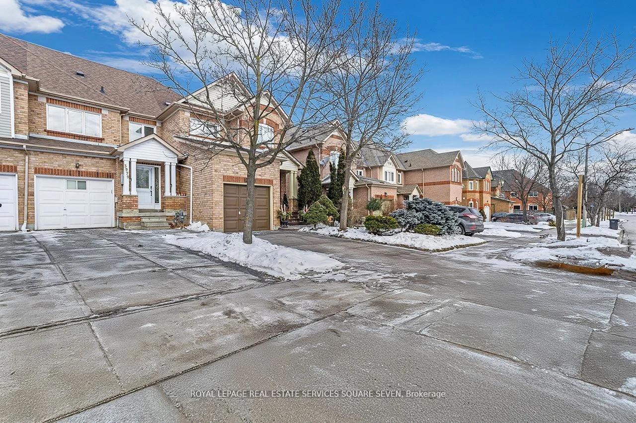 3979 Discovery Court, Mississauga, On L5n 7h8