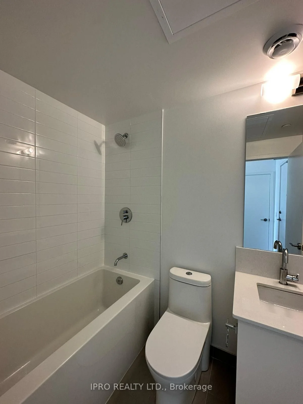3005 Pine Glen Road 720, Oakville, On L6m 5p5