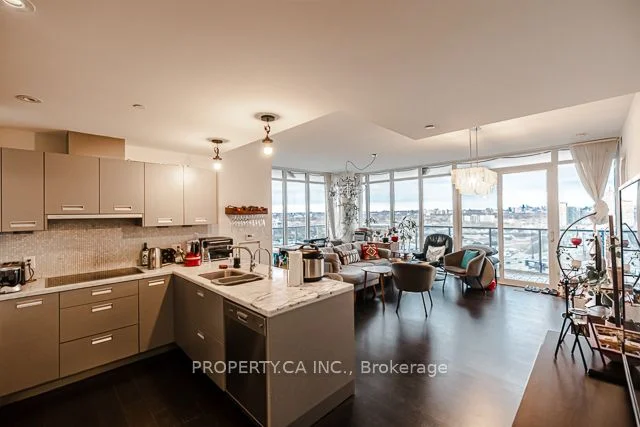 90 Park Lawn Road 2811, Toronto W06, On M8y 0b6