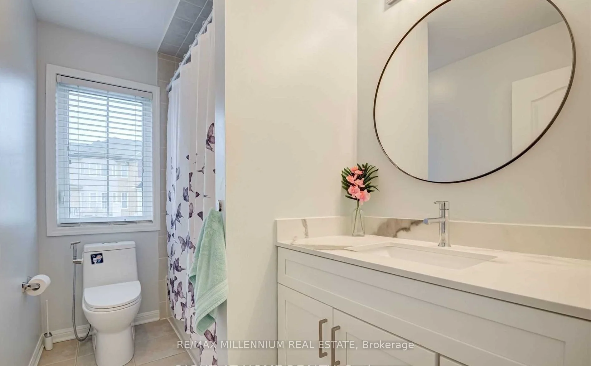 490 Mcjannett Avenue Upper, Milton, ON L9T 7V4