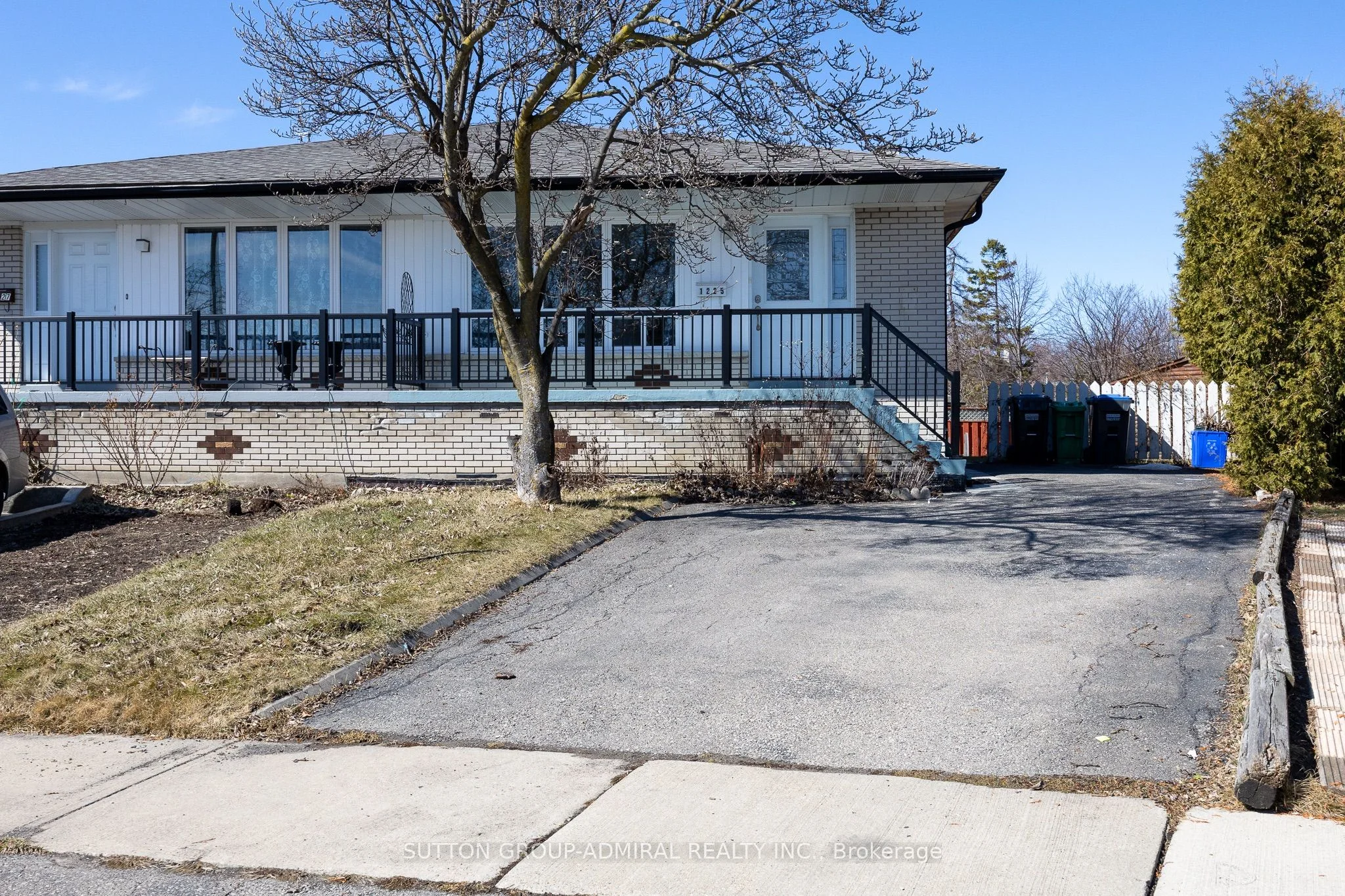 1225 Verhoeven Court, Mississauga, On L5c 1n5