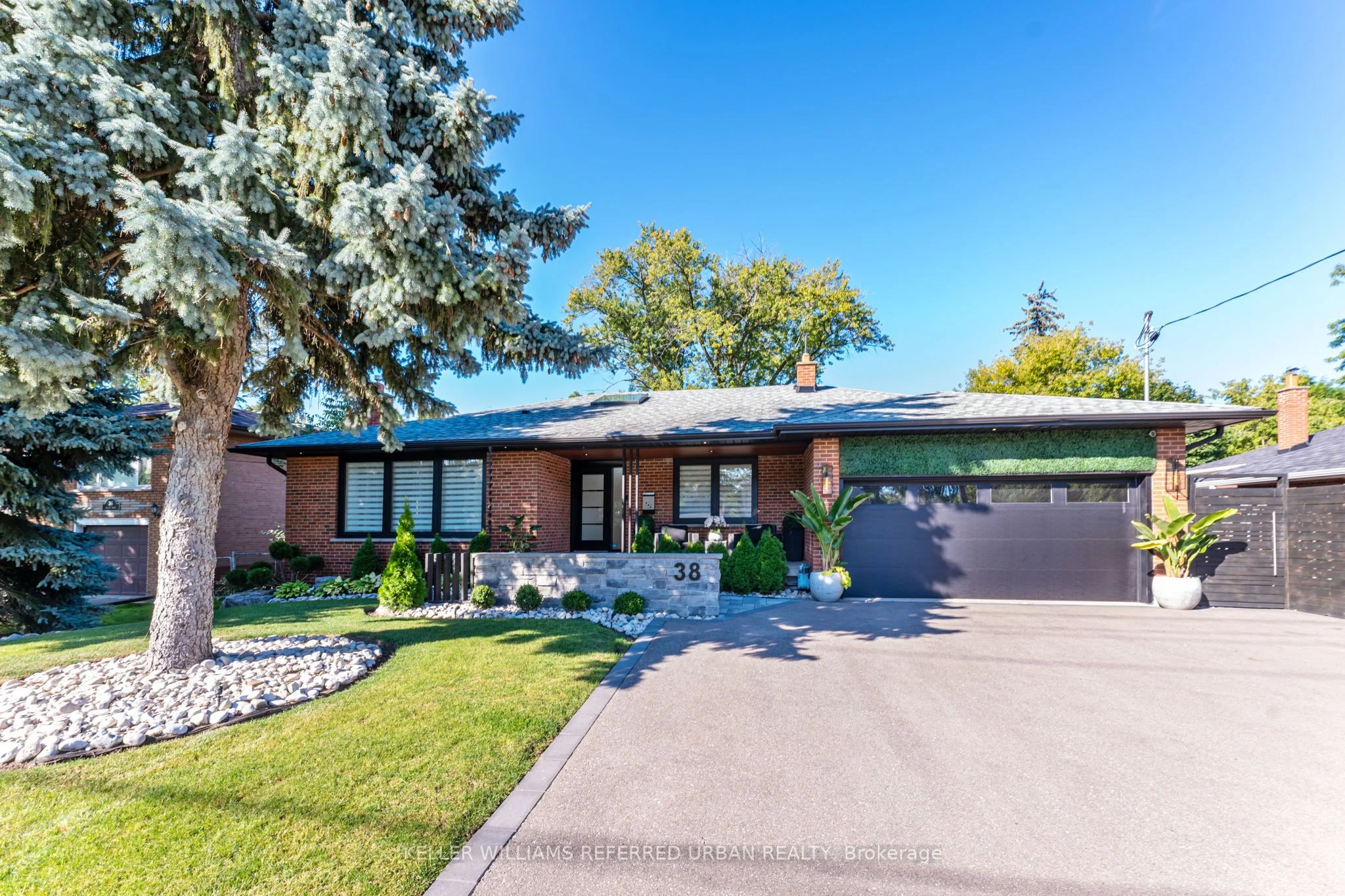 Detached in Toronto