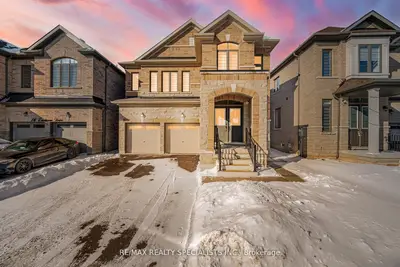 Detached in Brampton