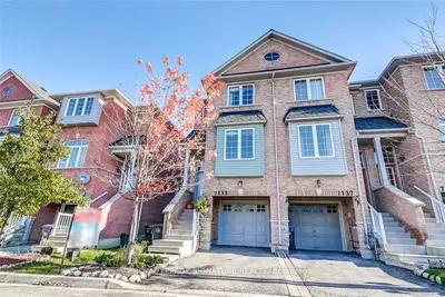 7135 Fairmeadow Crescent, Mississauga, On L5n 8r6