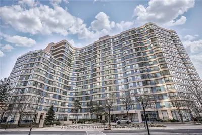 Condo Apartment in Mississauga