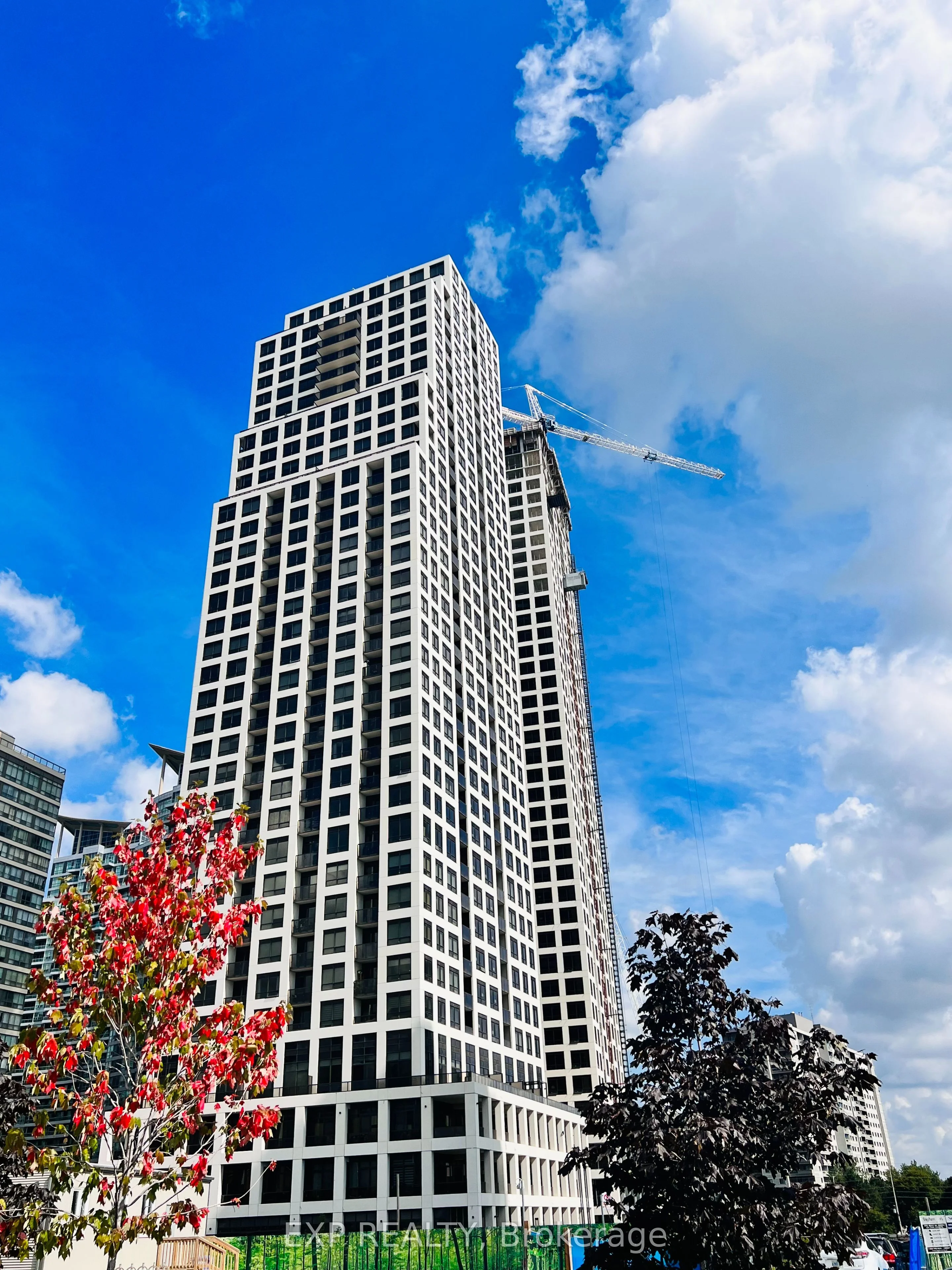 Condo Apartment in Mississauga