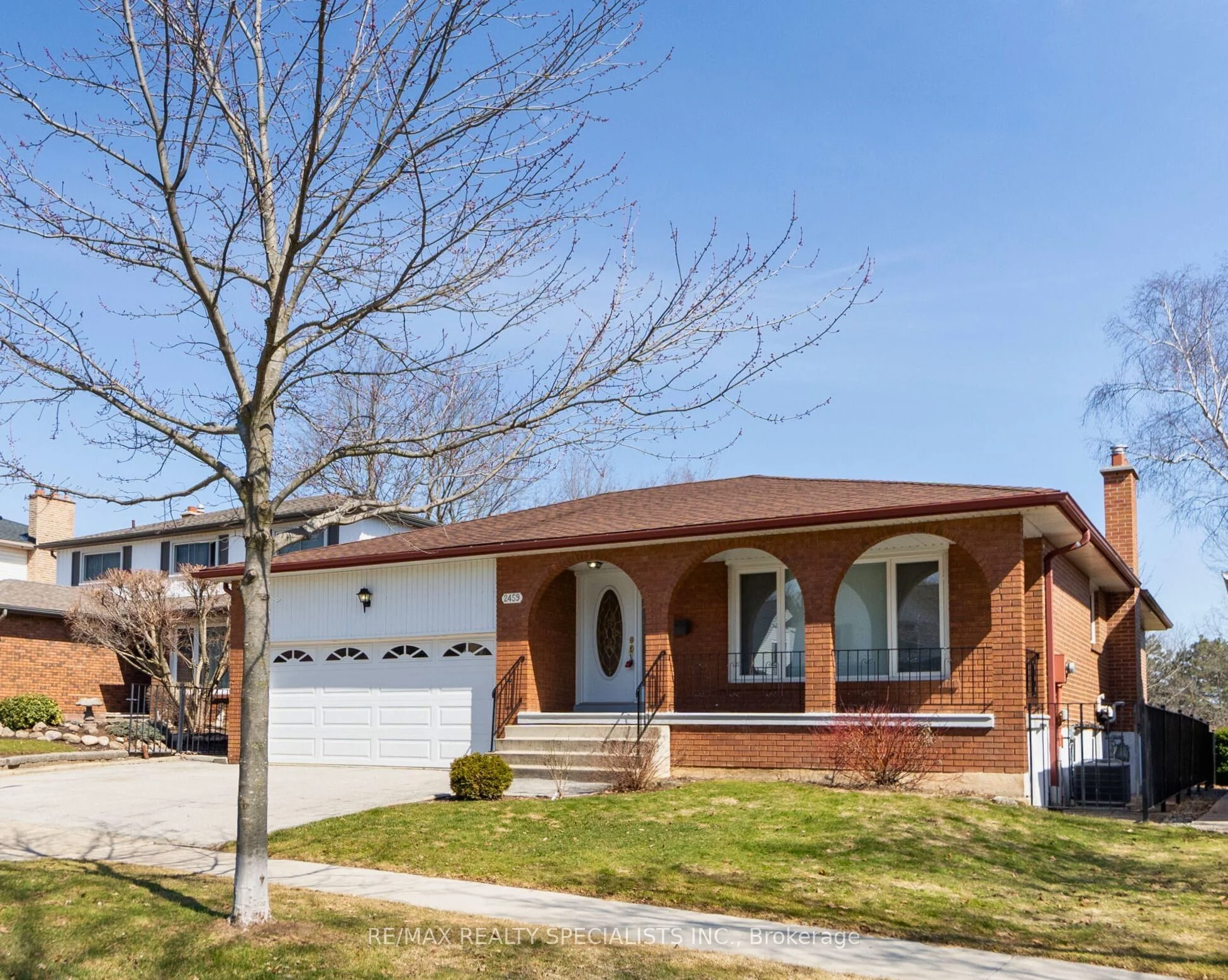 Detached in Burlington