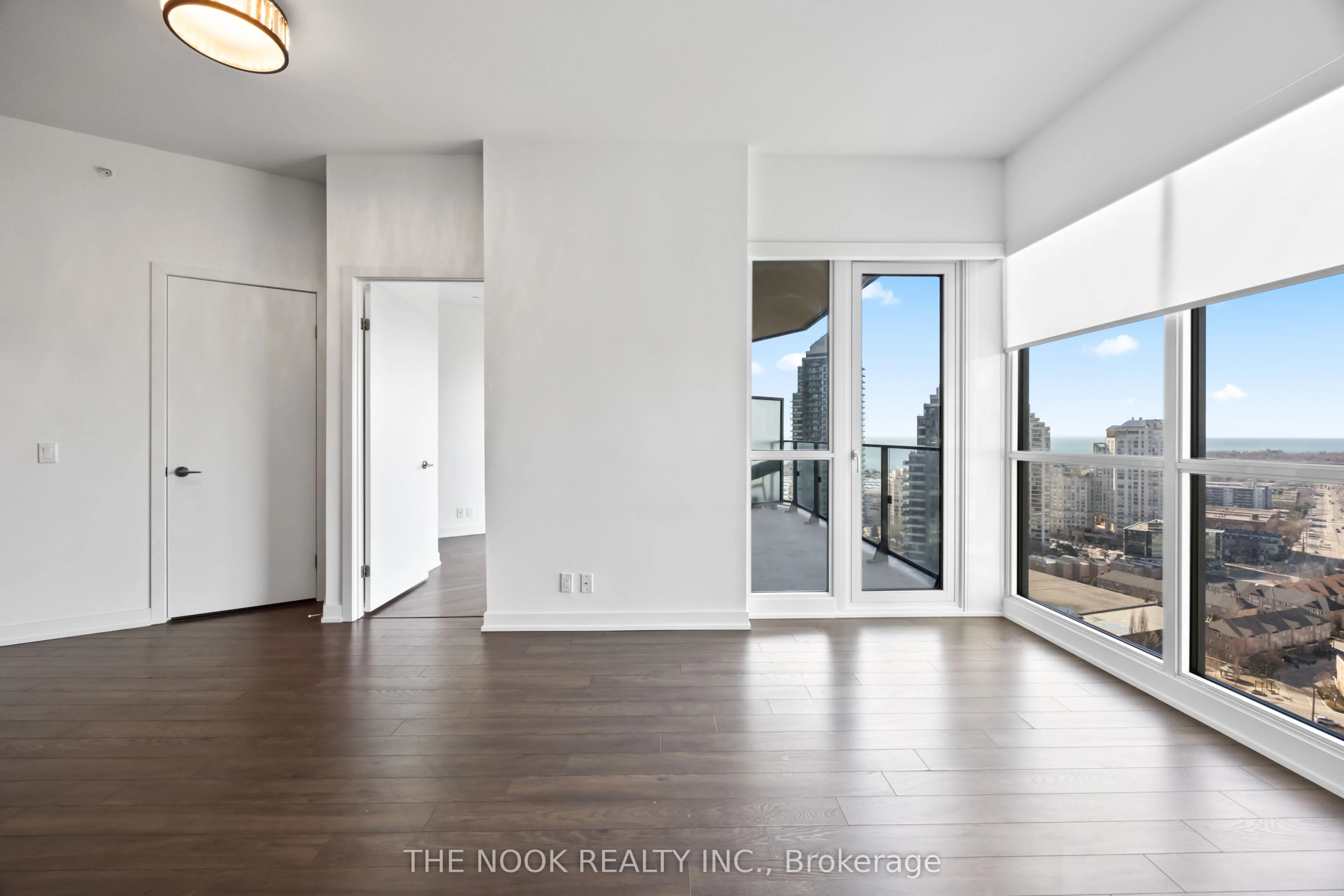 10 Park Lawn Road 2504, Toronto W06, ON M8V 0H9